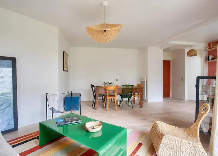 Le Maille- T2 Au Calme En Centre-ville نانت