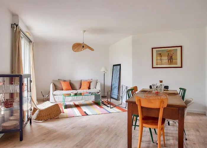 Le Maille- T2 Au Calme En Centre-ville